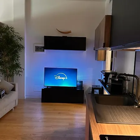 Apartment Maison D'anna Milan